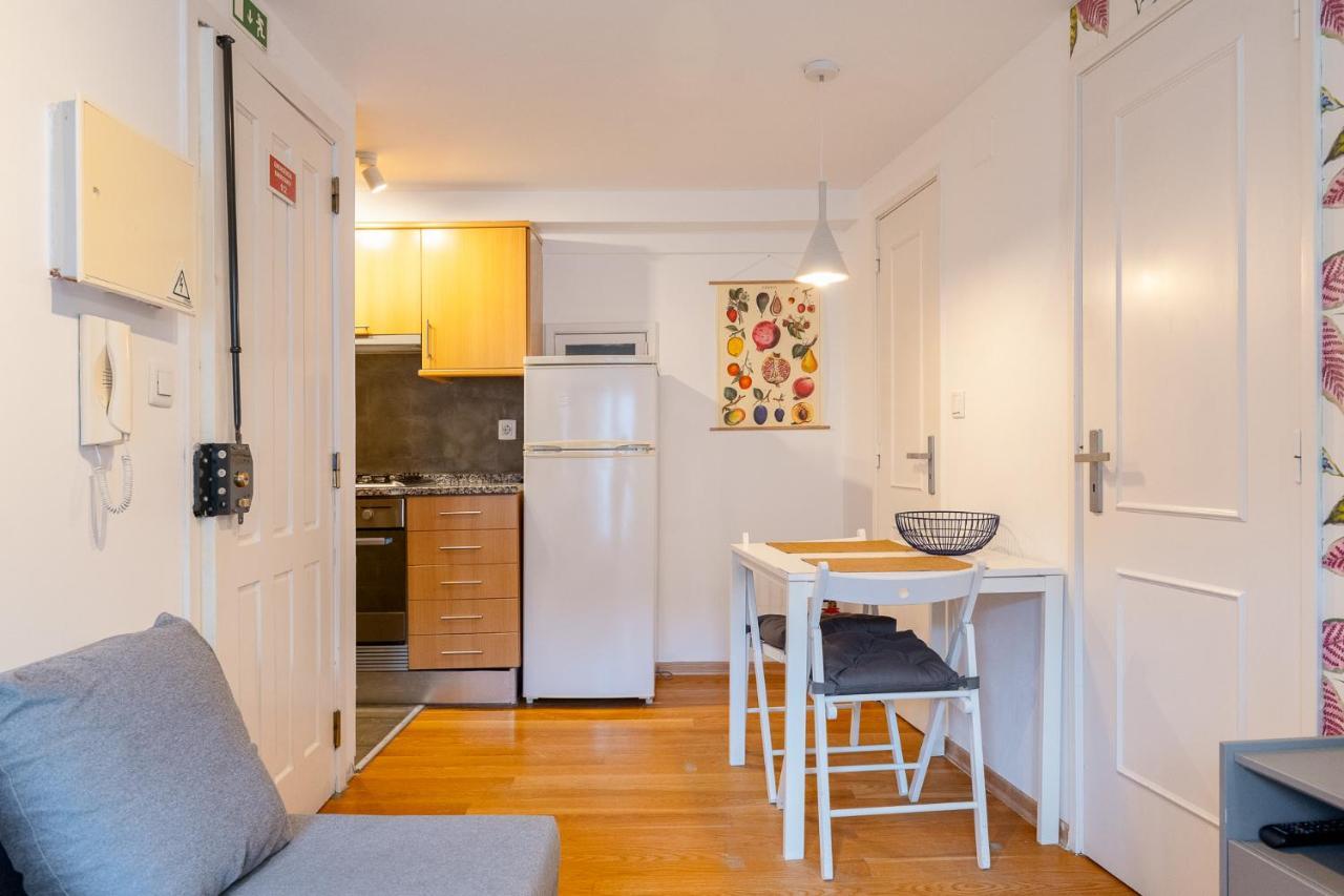 Contemporary Apartment In Chiado 3 Lisboa Extérieur photo